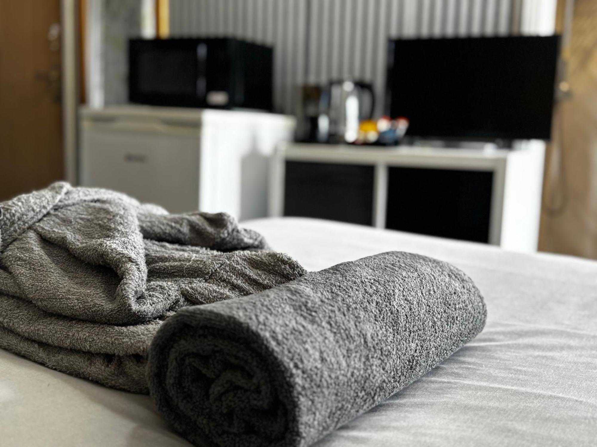 Kayumba Properties Ltd Leeds  Dış mekan fotoğraf